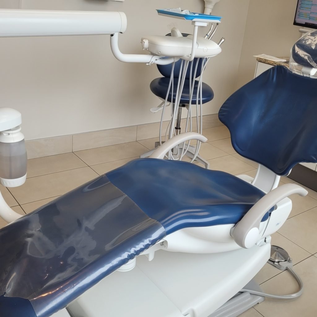 Dental & clinics cleaning service